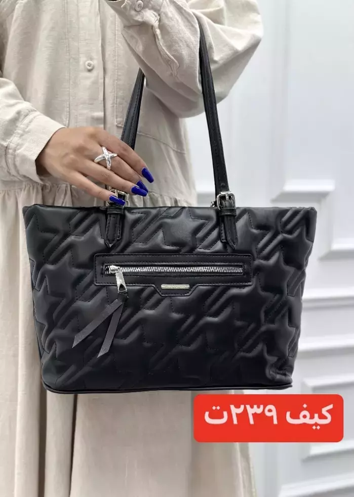 کیف زنانه گلدوزی جلو زیپ