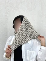 مینی اسکارف D.c