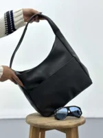 کیف چرم جلو جیب دسته پهن زنانه - Image 5