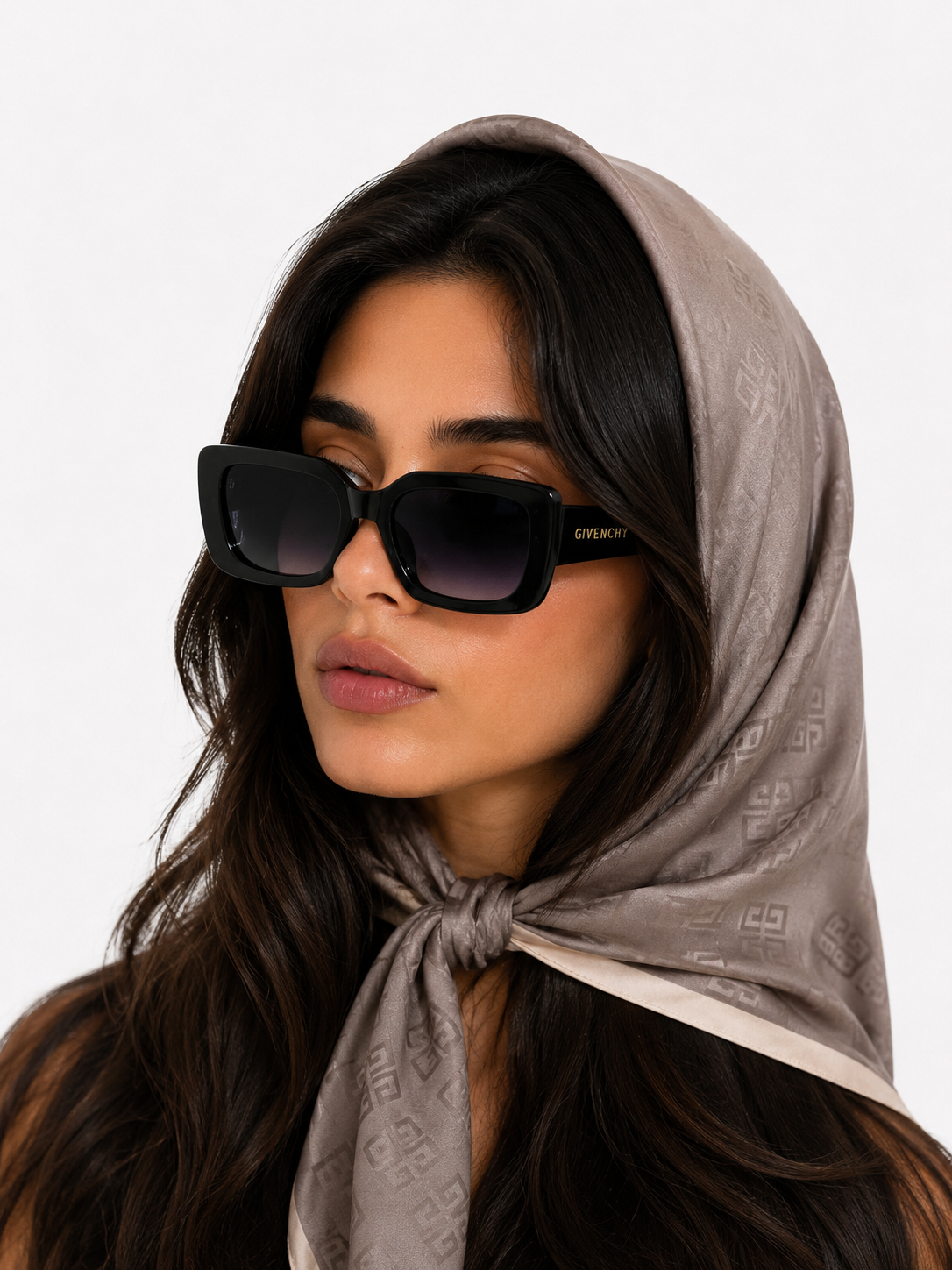 CF35001B-FA19-4D9E-87CD-5020B997F407 عینک کد 303 زنانه - Image 1